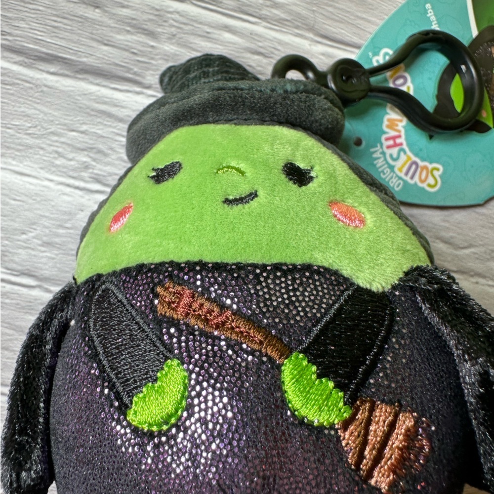 Squishmallows 3.5” Wicked Elphaba Bag Charm Keychain Clip NWT - Picture 7 of 7